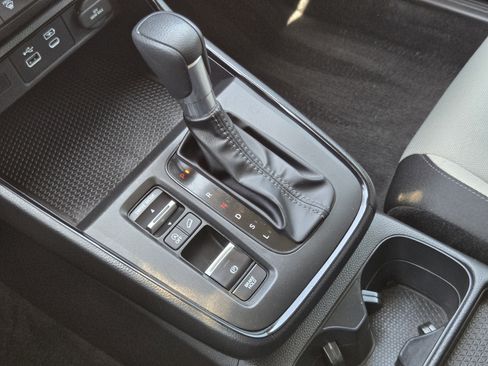 Used 2023 Honda CR-V EX image 16