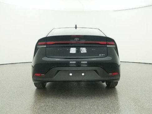 New 2026 Toyota Prius LE image 23