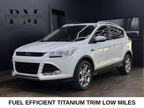 Used 2016 Ford Escape Titanium FWD image 1