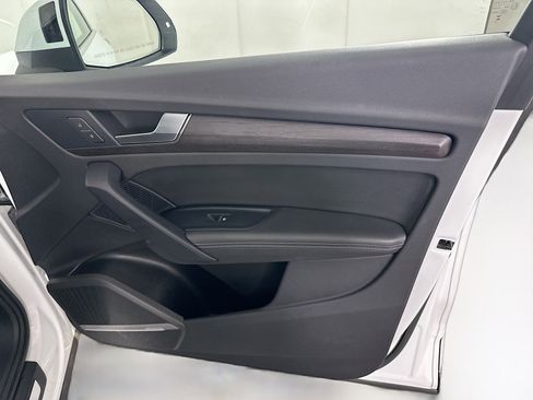 Used 2024 Audi Q5 2.0T Premium Plus image 34