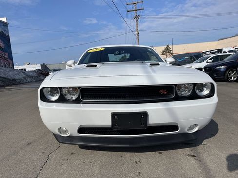 Used 2013 Dodge Challenger R/T image 5