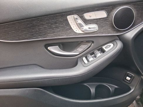 Certified 2021 Mercedes-Benz GLC 300 GLC 300 image 10