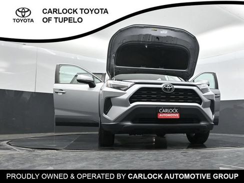 Used 2022 Toyota RAV4 XLE AWD/4WD image 46
