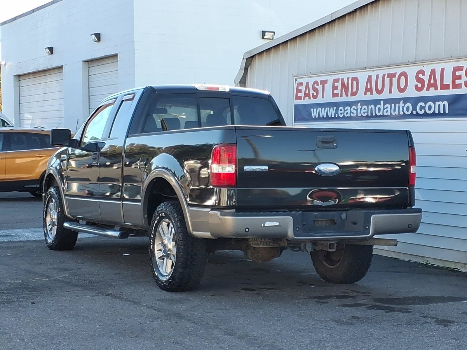 Used 2006 Ford F150 Lariat AWD/4WD image 3