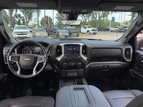 Used 2021 Chevrolet Silverado 1500 LTZ w/ LTZ Premium Package AWD/4WD image 25