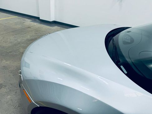 Used 2012 Audi R8 V10 w/ Enhanced Leather Pkg image 12