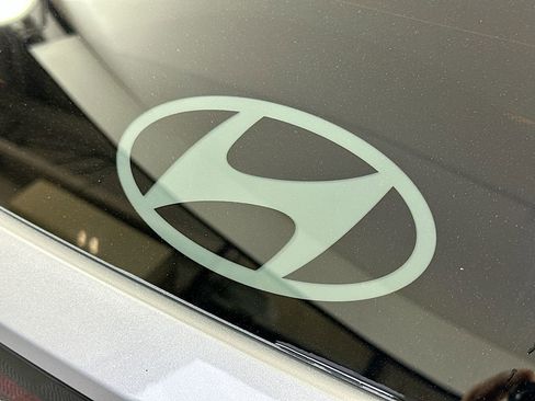 New 2026 Hyundai Tucson SEL image 21