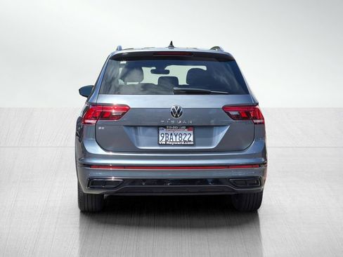Used 2022 Volkswagen Tiguan SE R-Line FWD image 6