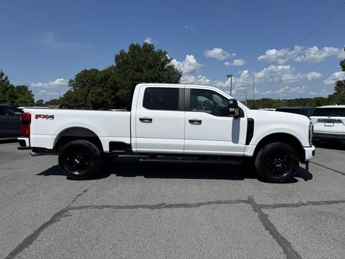 Used 2024 Ford F250 XL w/ STX Appearance Package AWD/4WD image 7