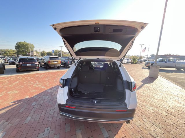 Certified 2024 Honda HR-V Sport image 32