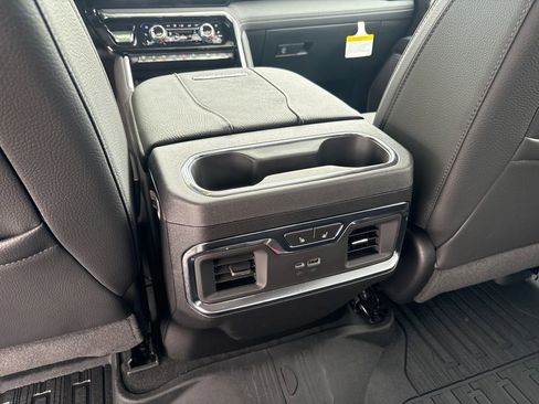 New 2026 GMC Sierra 2500 Denali w/ Denali Reserve Package AWD/4WD image 45