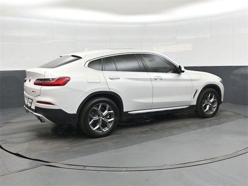 Used 2020 BMW X4 xDrive30i w/ Convenience Package image 3