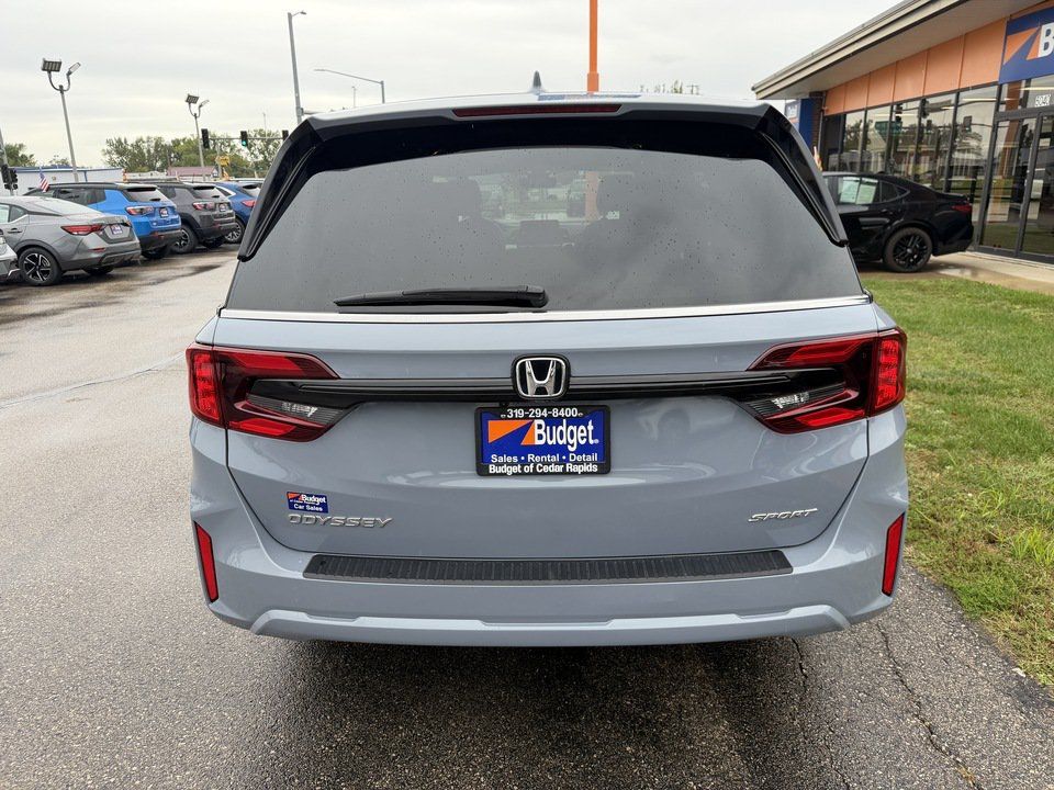 Used 2025 Honda Odyssey Sport-L image 4