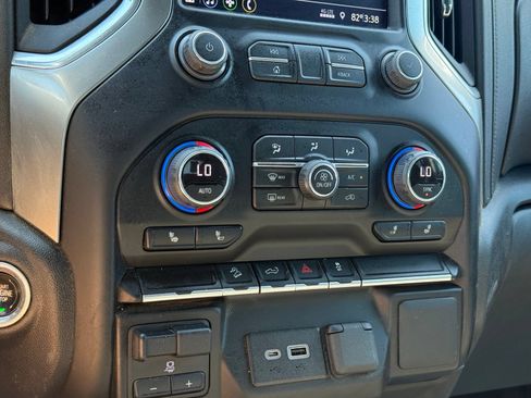 Used 2023 Chevrolet Silverado 2500 LT w/ Convenience Package AWD/4WD image 16