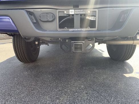 Certified 2023 Toyota Tacoma SR5 w/ Technology Package AWD/4WD image 38