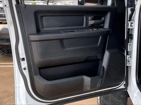 Used 2022 RAM 2500 Tradesman AWD/4WD image 21
