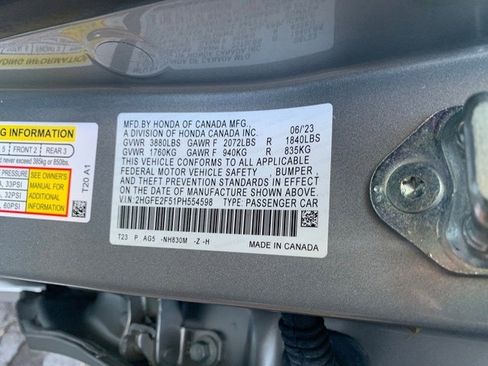 Used 2023 Honda Civic Sport image 28