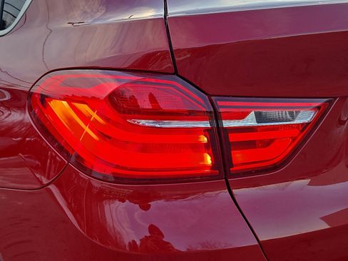 Used 2018 BMW X4 xDrive28i image 10