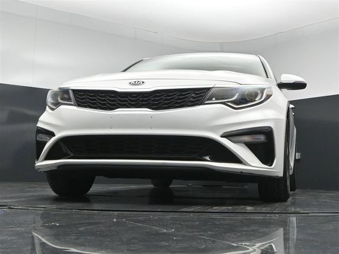 Used 2019 Kia Optima LX FWD image 29