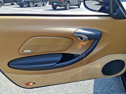 Used 2001 Porsche Boxster RWD image 11
