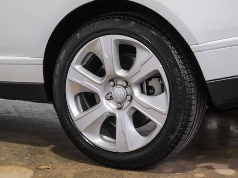 Used 2020 Land Rover Range Rover HSE image 58