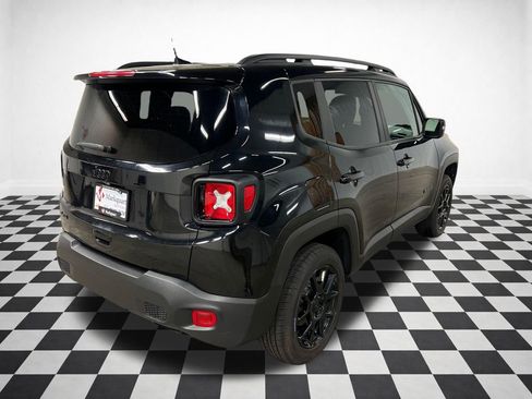 Used 2020 Jeep Renegade Altitude AWD/4WD image 8