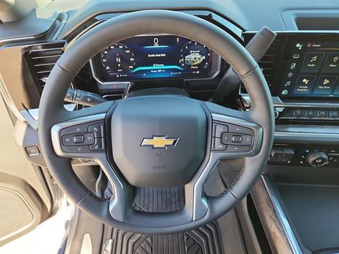 New 2026 Chevrolet Silverado 2500 LTZ w/ LTZ Premium Package image 13