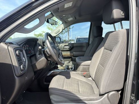 Used 2021 Chevrolet Silverado 1500 LT Trail Boss w/ Convenience Package II AWD/4WD image 11