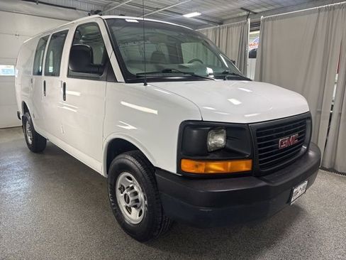 Used 2009 GMC Savana 2500 image 3