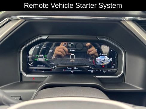 Certified 2025 GMC Sierra 1500 Denali w/ Technology Package AWD/4WD image 15