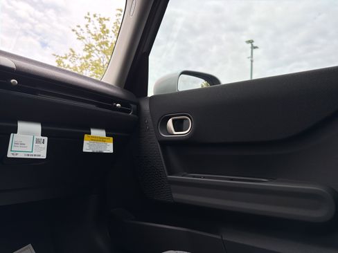 New 2026 MINI Cooper 4-Door Hardtop FWD image 18