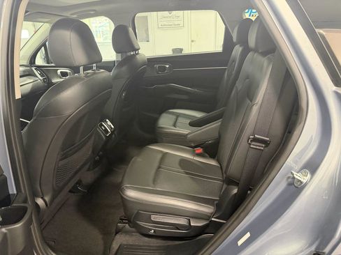 Used 2021 Kia Sorento SX image 10