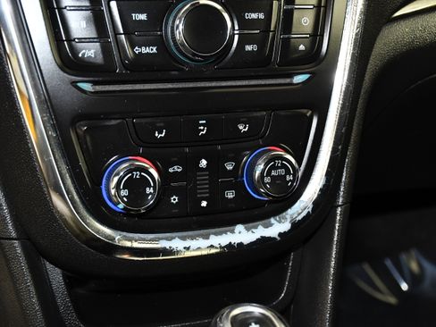 Used 2016 Buick Encore Convenience AWD/4WD image 29