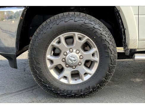 Used 2022 RAM 3500 Laramie image 9