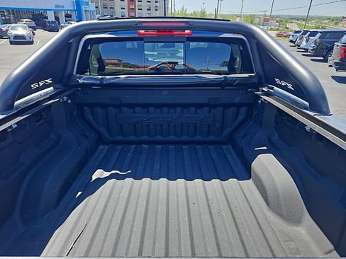 Used 2024 Chevrolet Colorado ZR2 w/ ZR2 Convenience Package III image 10