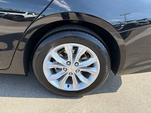 Used 2023 Chevrolet Malibu LT FWD image 14