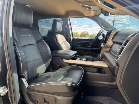 Used 2022 RAM 2500 Laramie image 24