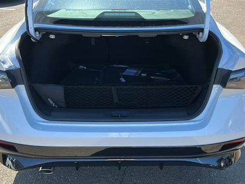 New 2026 Nissan Sentra SR w/ Floor Mat Package FWD image 23