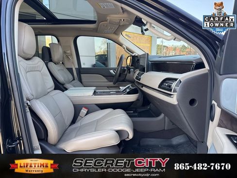 Used 2024 Lincoln Navigator L Reserve image 13