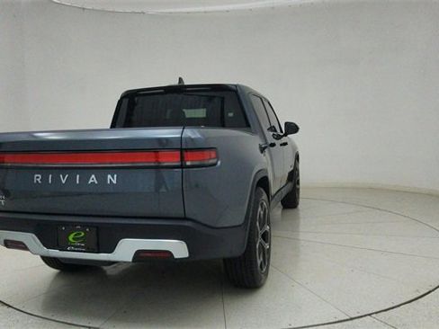 Used 2025 Rivian R1T Adventure image 67
