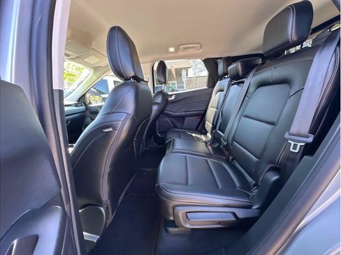 Used 2022 Ford Escape SEL AWD/4WD image 13