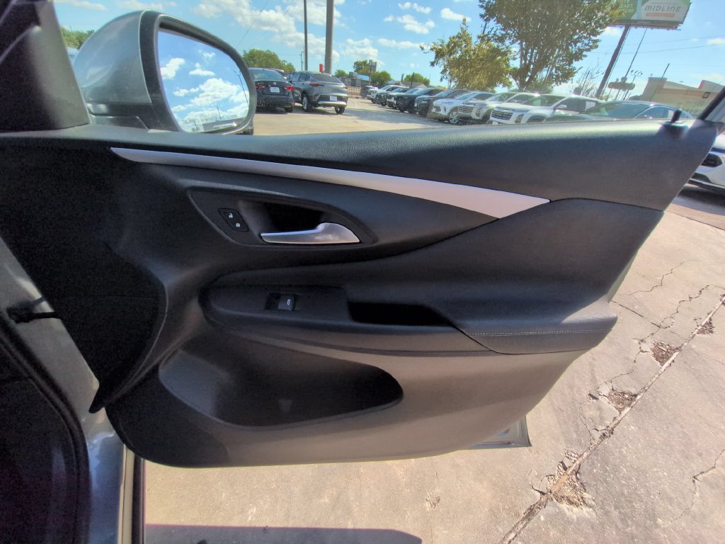 Used 2026 Buick Envista Preferred FWD image 29