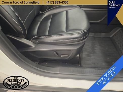 Used 2024 Ford Escape Platinum AWD/4WD image 11