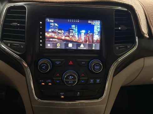 Used 2014 Jeep Grand Cherokee Laredo w/ Quick Order Package 23E RWD image 15
