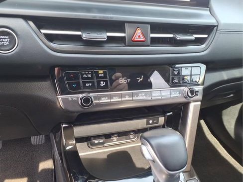 Used 2024 Kia Seltos EX AWD/4WD image 26