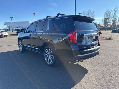 Used 2022 GMC Yukon Denali w/ Max Trailering Package image 5