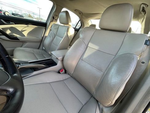 Used 2010 Acura TSX Sedan image 17
