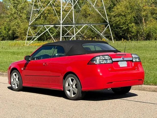 Used 2011 Saab 9-3 Aero FWD image 11