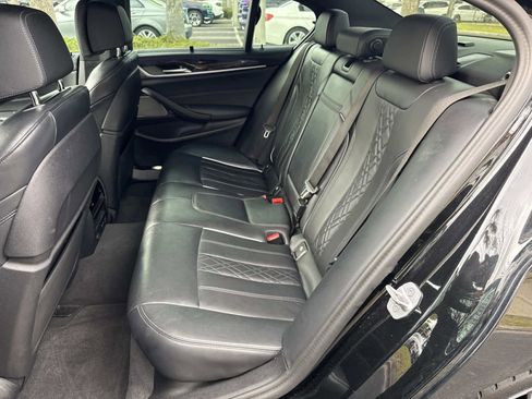 Certified 2023 BMW M550i xDrive M550i xDrive w/ Dynamic Handling Package image 16