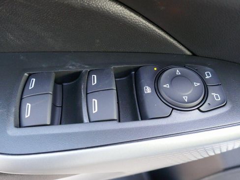 New 2026 Chevrolet Trax RS w/ Sunroof Package FWD image 12